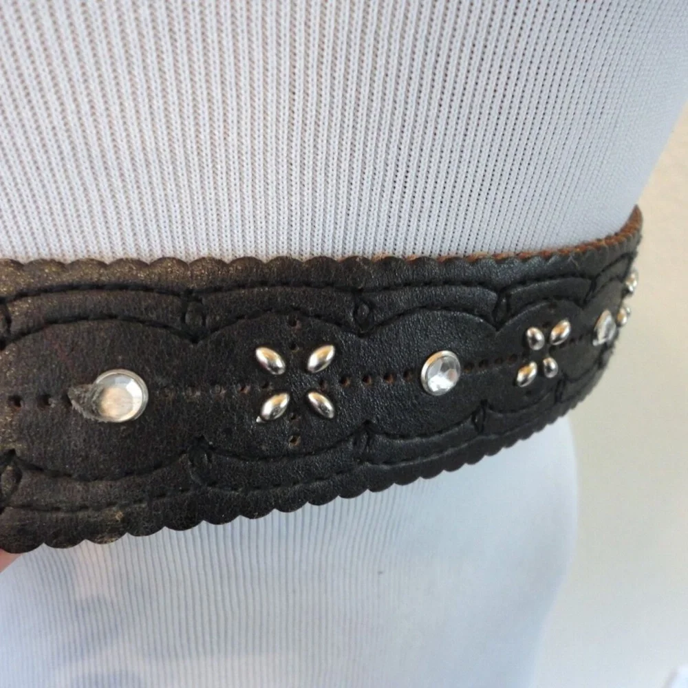 VINTAGE Boho Rocker CHIC Black Silver Studded Gem Layering Belt S/M